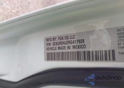 2024 Ram 2500 Tradesman 4X4 8' Box z USA, uszkodzony, nr VIN 3C6UR5HJ2RG417928
